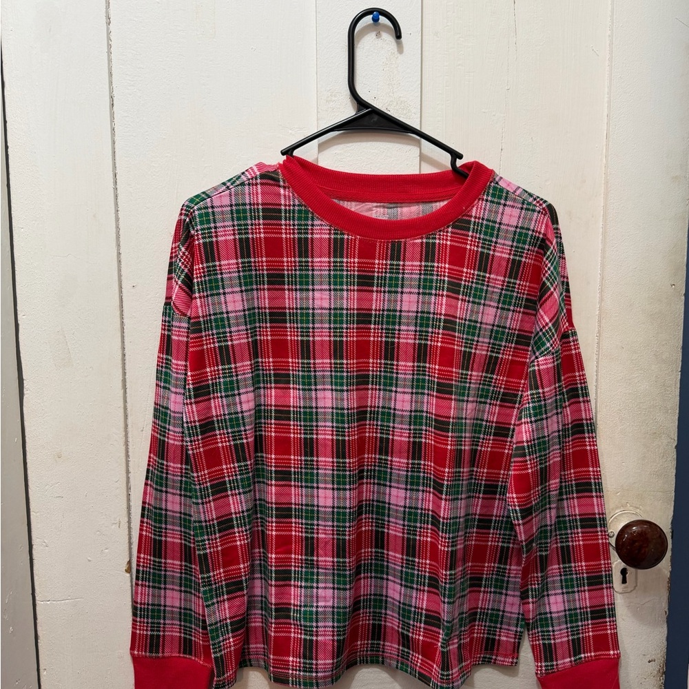 Holiday Time Festive Plaid Pajama Set